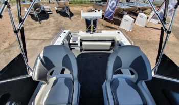 New Quintrex 520 Ocean Spirit full