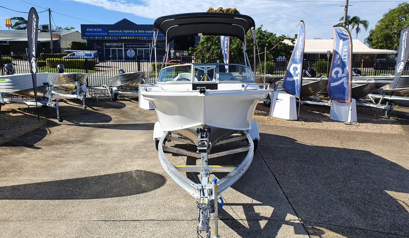 New Quintrex 481 Cruiseabout Pro full