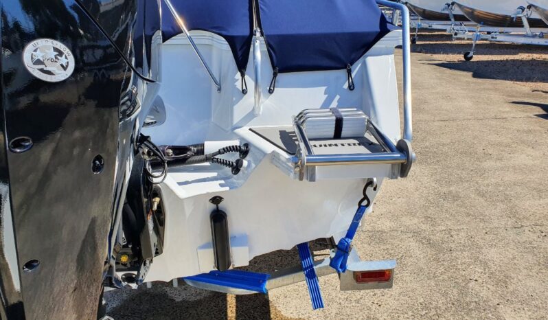 New Quintrex 481 Fishabout Pro full